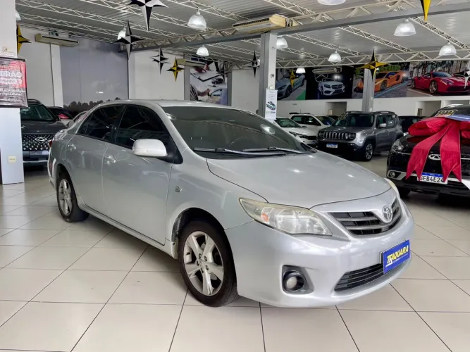 Toyota Corolla XEI 2.0 Flex 16V Aut. 2013
