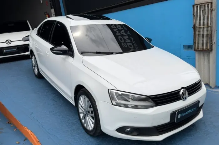 Volkswagen Jetta Highline 2.0 TSI 16V 4P Tiptronic 2014