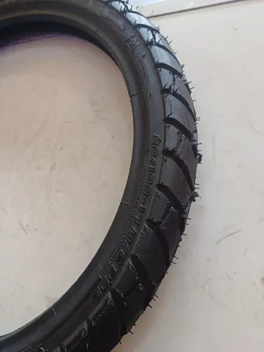 Pneu moto Biz pop dianteiro 60/100/17 C/CAMARA 
