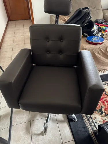 Cadeira hidráulica reclinável 