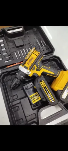 Furadeira e parafusadeira impacto 2 baterias DEWALT