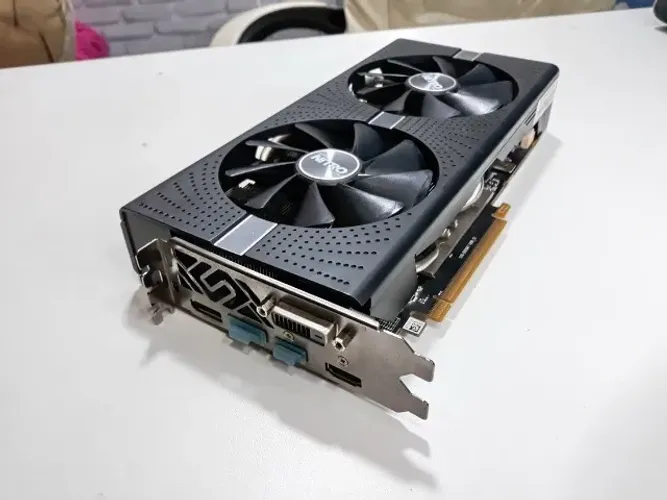 SAPPHIRE NITRO+ Radeon RX 580 8GB