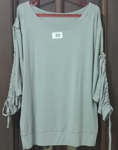 Blusa NOVA em viscose tamanho grande 50 cinza Manga morcego com cordão para franzir