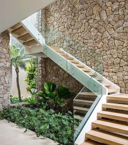 Pedras em geral mão de obra