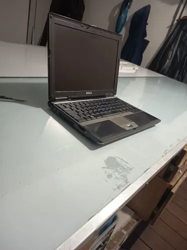 Notebook Dell pp09s relíquia