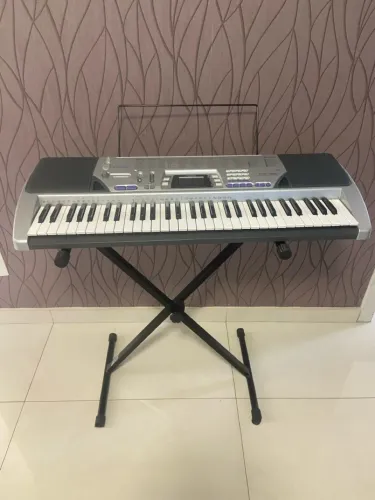 Teclado Casio CTK-496 + Suporte