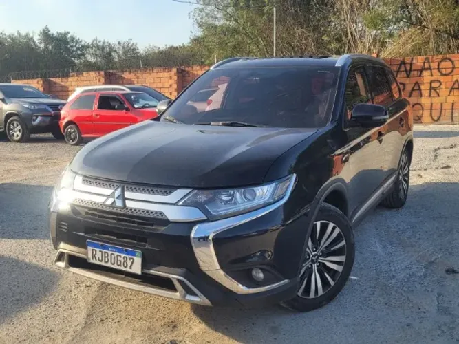 Mitsubishi Outlander HPE 2.0 16V 5P Aut. 2020