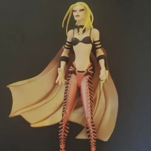 DC Direct Batman e Superman Return Supergirl Corrupted 