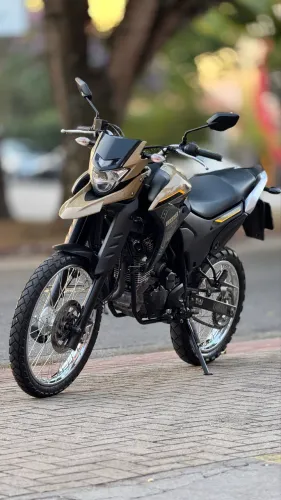 YAMAHA XTZ 250 LANDER ABS 2023 - BAIXO KM
