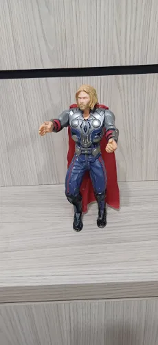 Boneco Thor Marvel