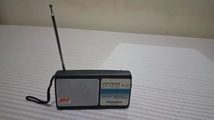 Rádio Portátil AM/FM/TV Pulsation HS-2019