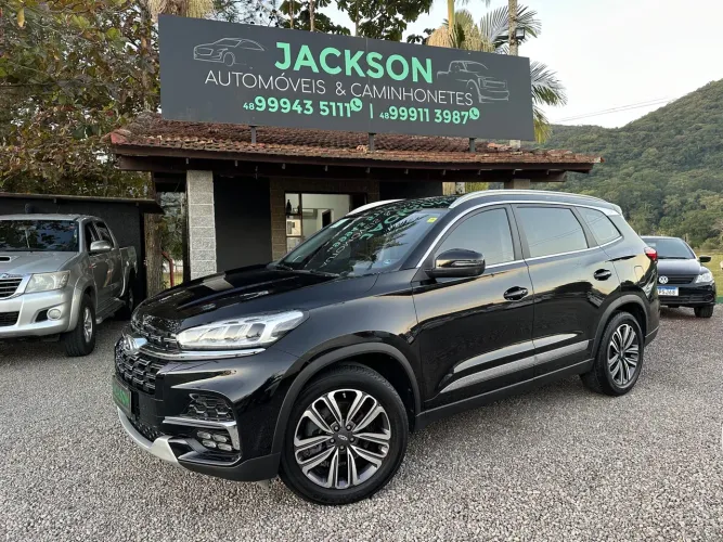 Tiggo 8 baixo km 7 lugares - ano 2022