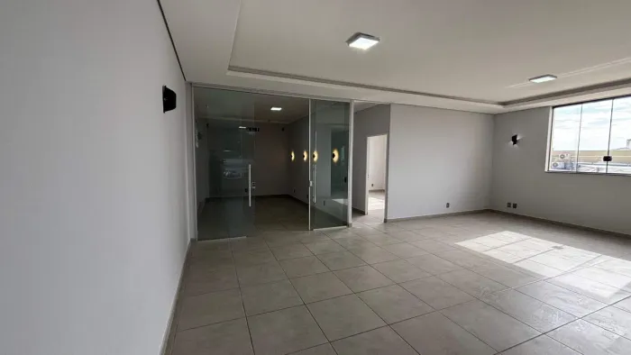 Salão comercial para LOCAÇÃO localizado no bairro ELOY CHAVES, em Jundiaí/SP.