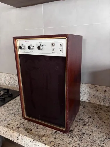 Caixa de Som Vintage