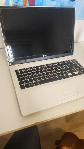 Notebook LG 15.6 modelo lg15u53 Processador I5 / 8gb de ram + 128gb SSD + 1tera HD