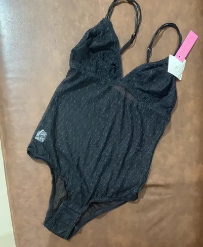 Body em renda preto NOVO