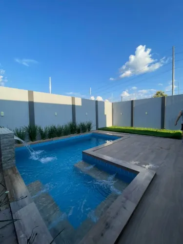 Linda Casa no Loteamento Monitorado Portal Ipê