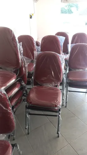 Cadeira  fixa p/Igreja - recepçãp - atendimento - auditório - reforçada - valor unitário