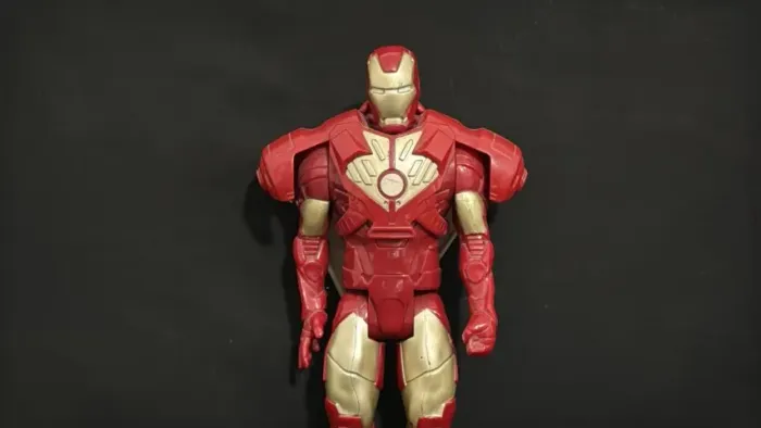 boneco homem de ferro - original hasbro - asas articuladas