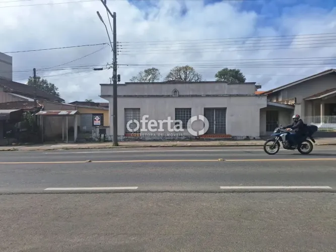 Casa com 4 dormitórios à venda com 800m² por R$ 799.000,00 no bairro Centro - CANOINHAS / 