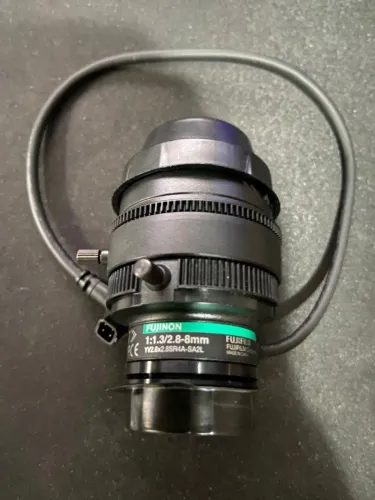 Camera Seguraca - Lente Fujinon CCTV - YV2.8x2.8SR4A-SA2