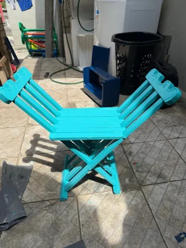 Cadeira azul linda