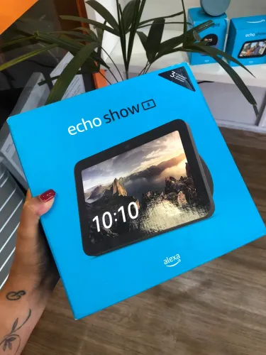 Echo Show 8 Lacrada