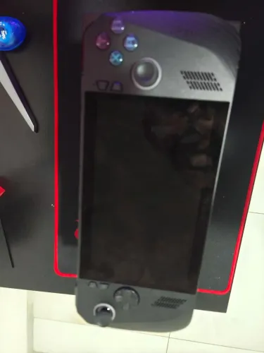 Asus Rog ally X usado a venda