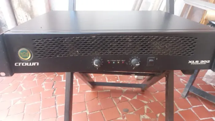 Amplificador Potência Crown Modelo Xls 202 