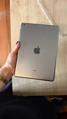 iPad Air 16gb Prata