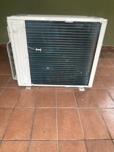 AR CONDICIONADO MIDEA