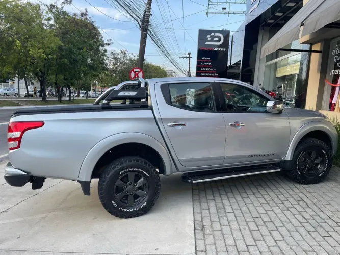 Mitsubishi L200 Triton Sport HPE 2.4 CD Diesel Aut. 2018