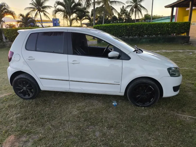 Volkswagen Fox Prime/higli. 1.6 Total Flex 8V 5P 2012