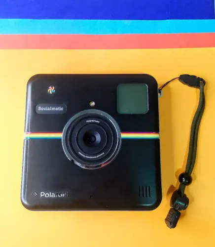 Polaroid Socialmatic - Câmera Instantânea com Design Exclusivo!