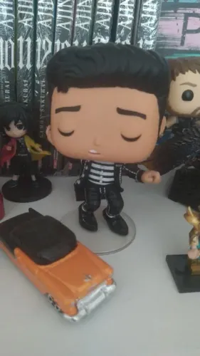Vendo funko Elvis Presley jail rock