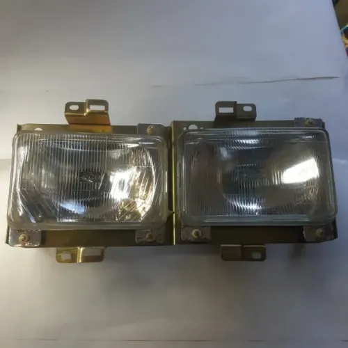 Farol Passat Pointer Duplo Lado Direito 1983 Até 1988 Marca Rcd