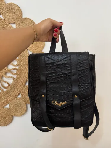 Mochila Couro - Carmen Steffens 