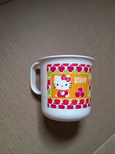 Caneca Hello Kitty Tupperware NOVO