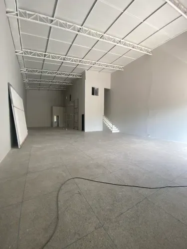 V.A alugo galpão comercial na avenida mirtes melão 