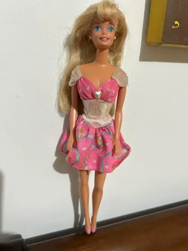 Boneca Minha primeira Barbie