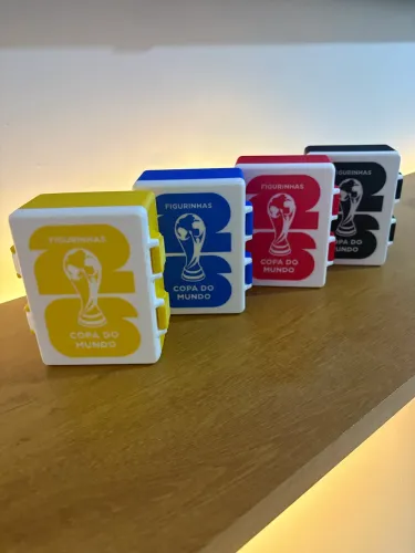 Porta Figurinhas Copa 2026 Personalizado | 2 Cores | Entrega Rápida