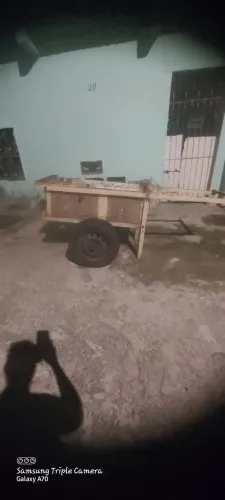 Vende -se um carrinho de geladeira 