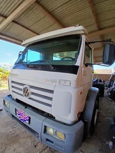 Caminhão vw 15.180 ano 2001