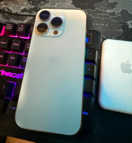 iPhone 14 Pro Silver