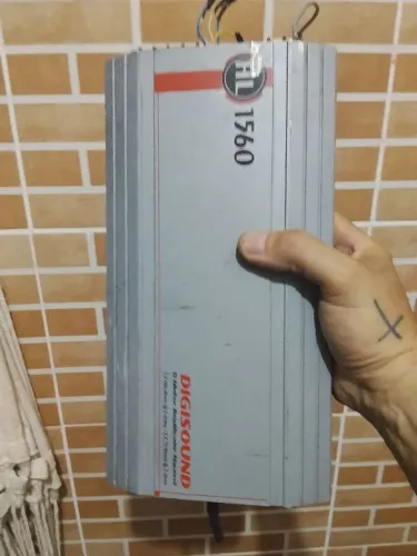Módulo de som automotivo.