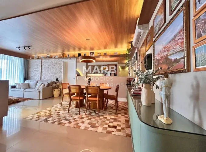 Apartamento com 3 dormitórios à venda, 101 m² por R$ 2.550.000,00 - Agronômica - Florianóp