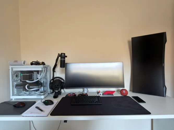 Monitor Gamer Curvo LG 34" Ultrawide 160Hz 1ms - Estado de Novo (Sem Detalhes)