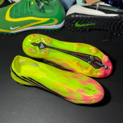 Chuteira Adidas F50 Hyperfast - 42BR