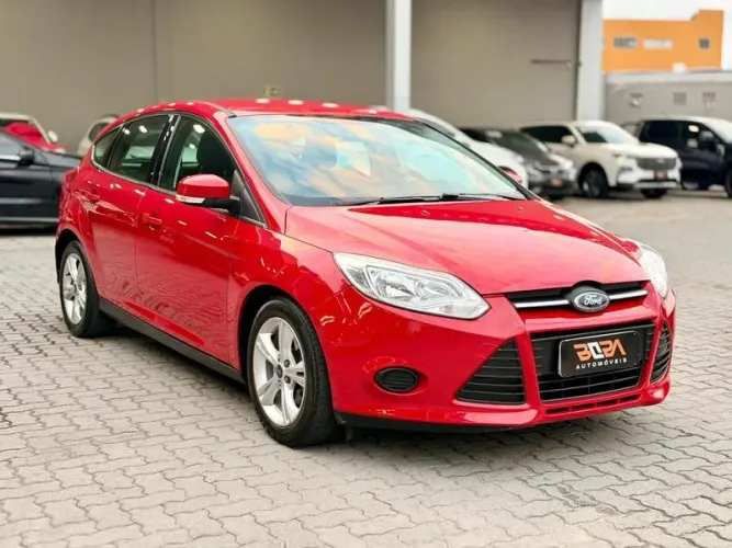 Ford Focus 1.6 S/1.6 SE Flex 16V 5P AUT 2014