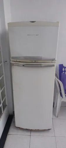 Geladeira usada